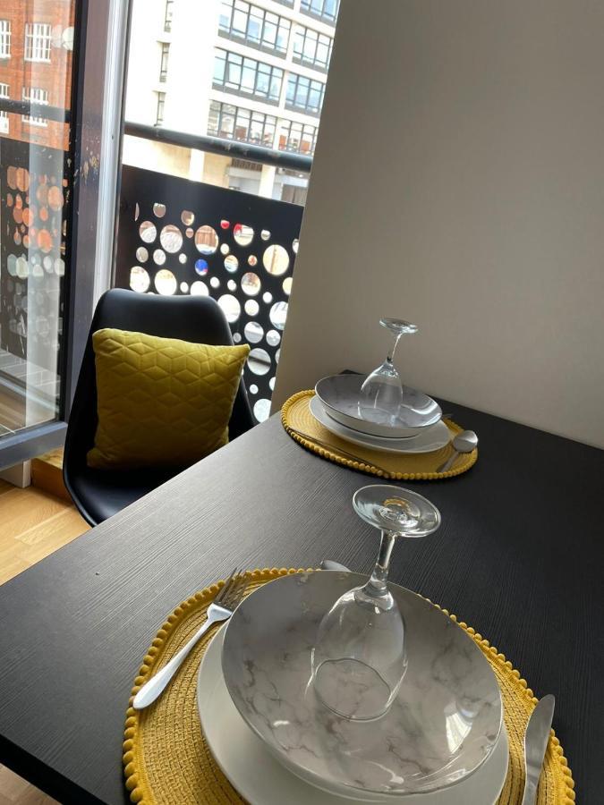 Central Hull Spacious Apartment H3 Кингстън ъпон Хъл Екстериор снимка