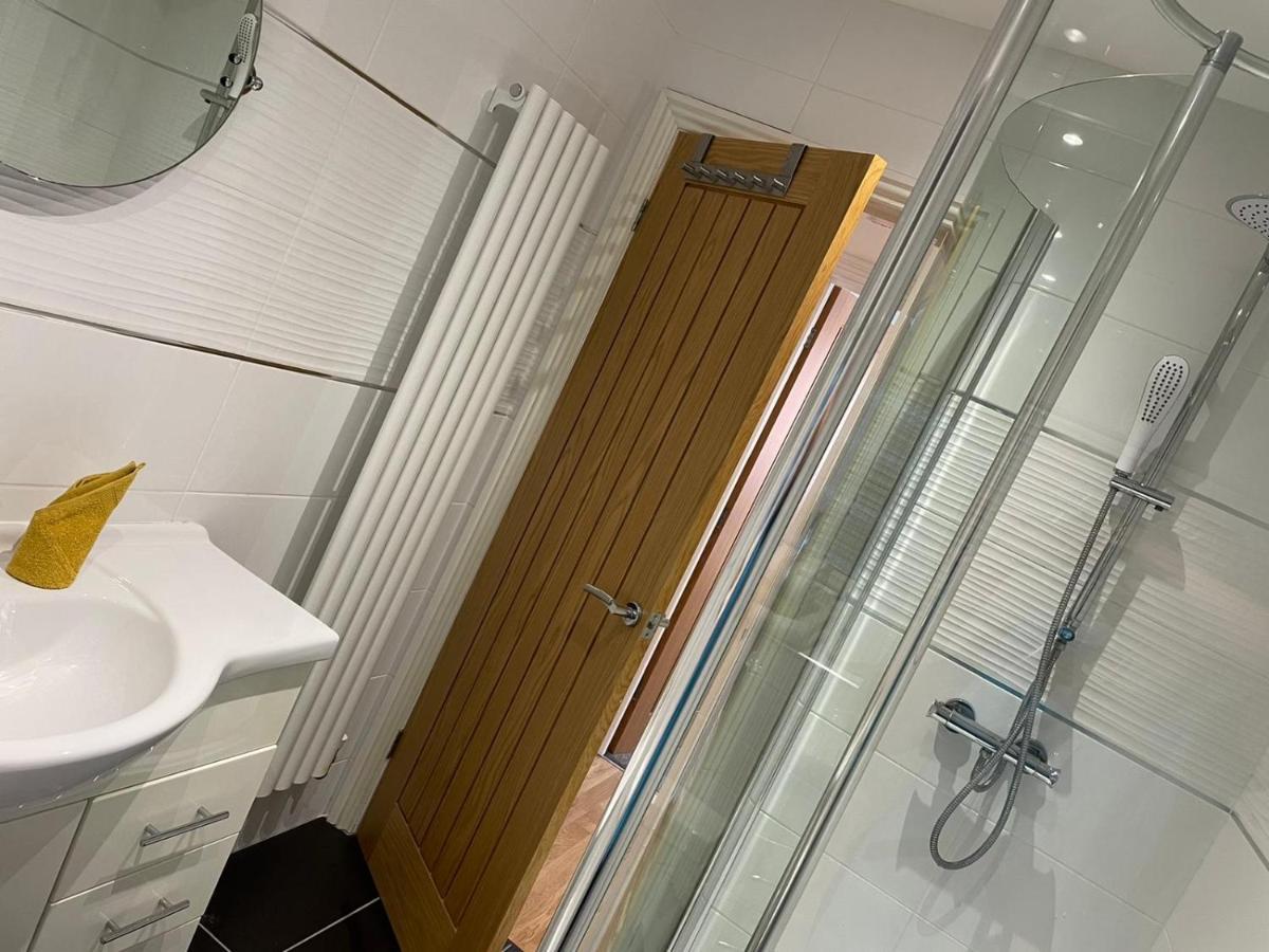 Central Hull Spacious Apartment H3 Кингстън ъпон Хъл Екстериор снимка